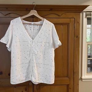 Women's White Embroidered Blouse size XL
